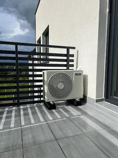 Modern Energy Solutions - Fotowoltaika | Pompy Ciepła | Klimatyzacja | Instalacje